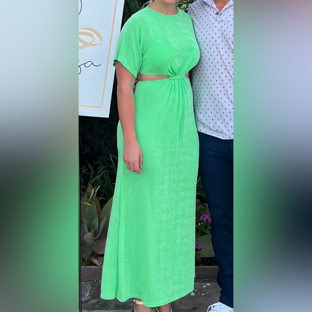 T shirt midi with cut out bought from asos designs worn once